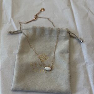 Kendra Scott Rose Gold Oval White Pendant Necklace